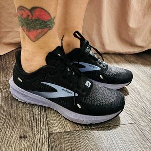 Brooks Black Running Shoes with White Midsole